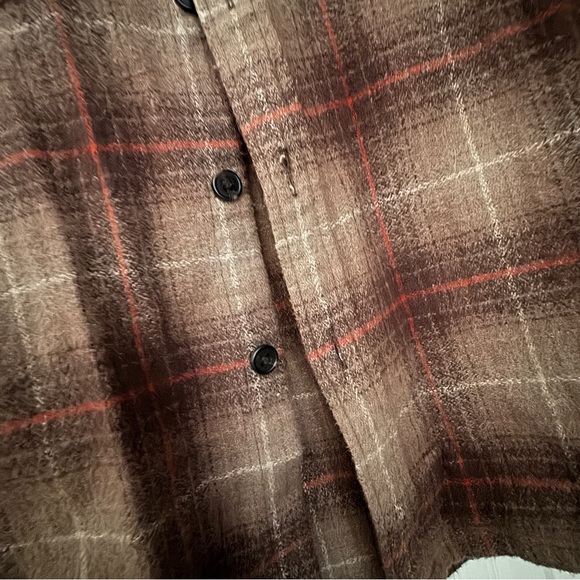 Abercrombie & Fitch Brown Flannel Button Up Long Sleeve Shirt - Picture 9 of 12